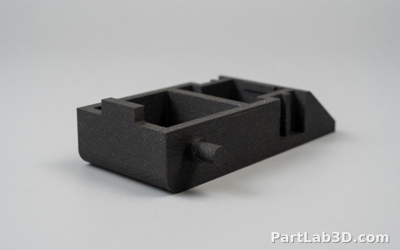 Защёлка корпуса для перфоратора Bosch GBH 2-22, 2-23, 2-24, 2-26, 2-28